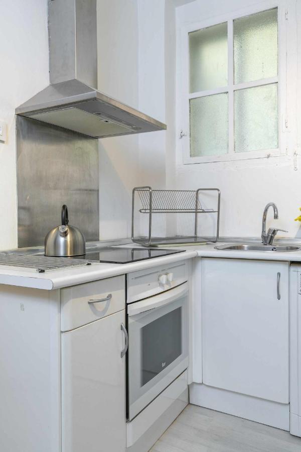 Apartamento Centrico Y Confortable Apartment Madrid Luaran gambar