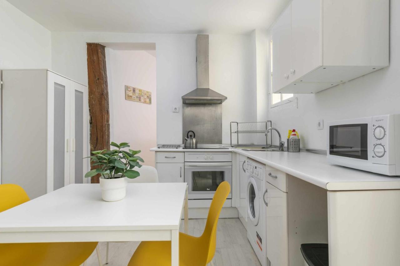 Apartamento Centrico Y Confortable Apartment Madrid Luaran gambar