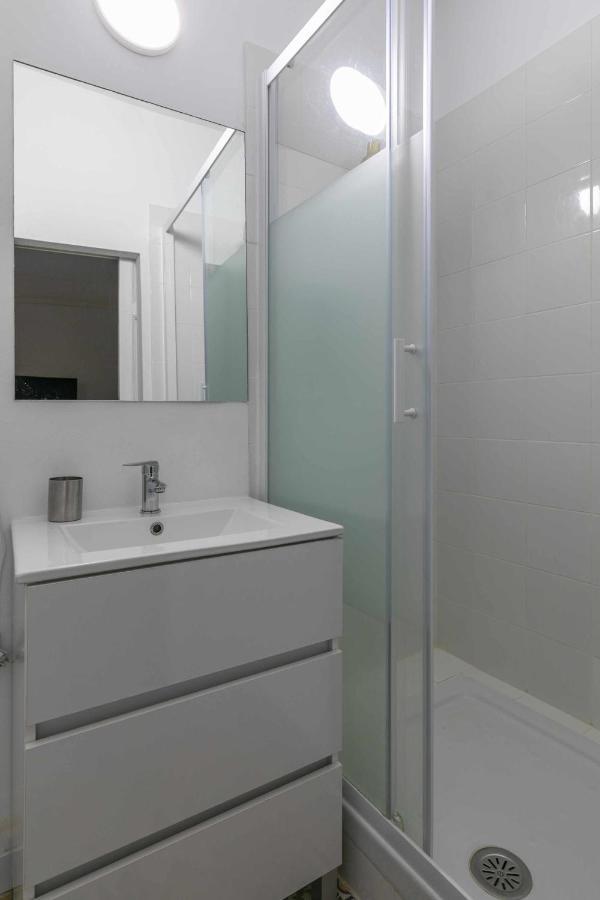 Apartamento Centrico Y Confortable Apartment Madrid Luaran gambar